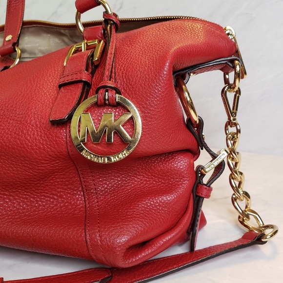 MICHAEL Michael Kors Handbags - Michael Kors Red Pebbled Leather Purse Crossbody